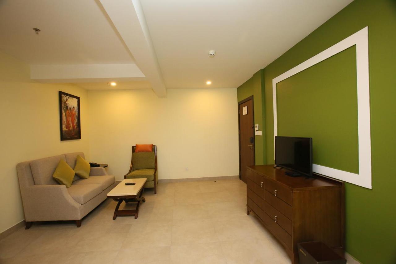 Vivin Luxury Suites Thiruvananthapuram Zewnętrze zdjęcie
