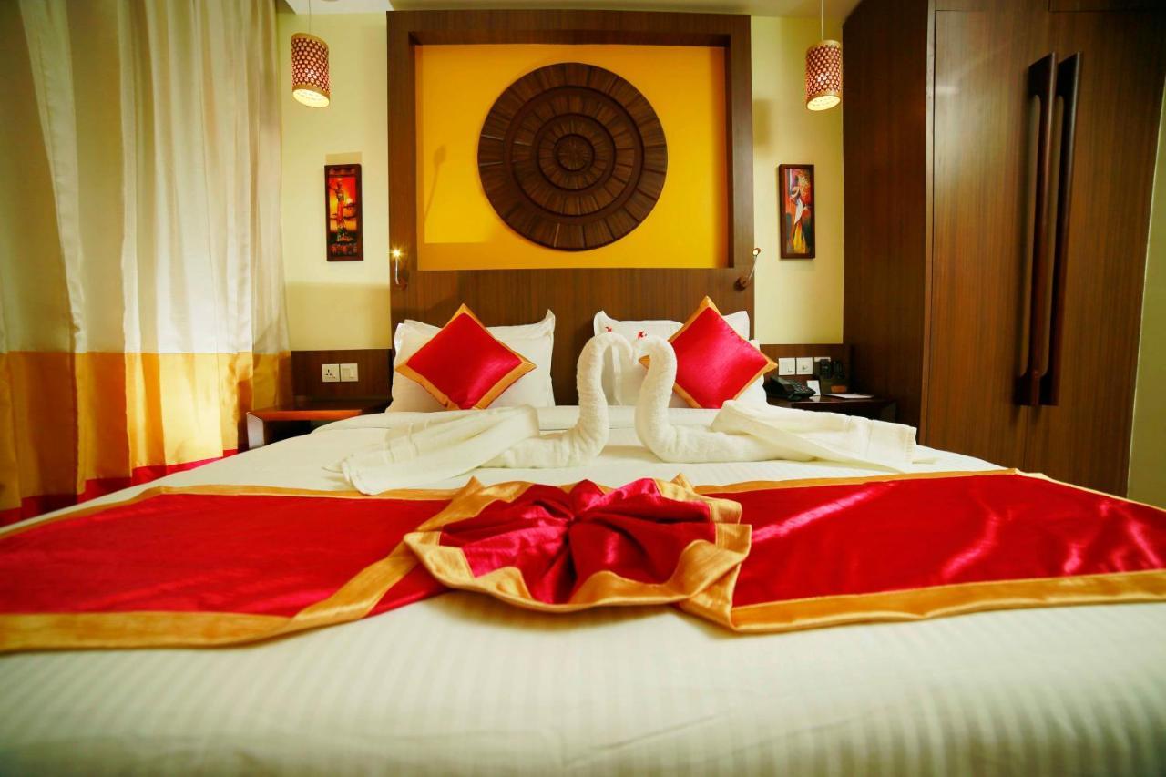 Vivin Luxury Suites Thiruvananthapuram Zewnętrze zdjęcie