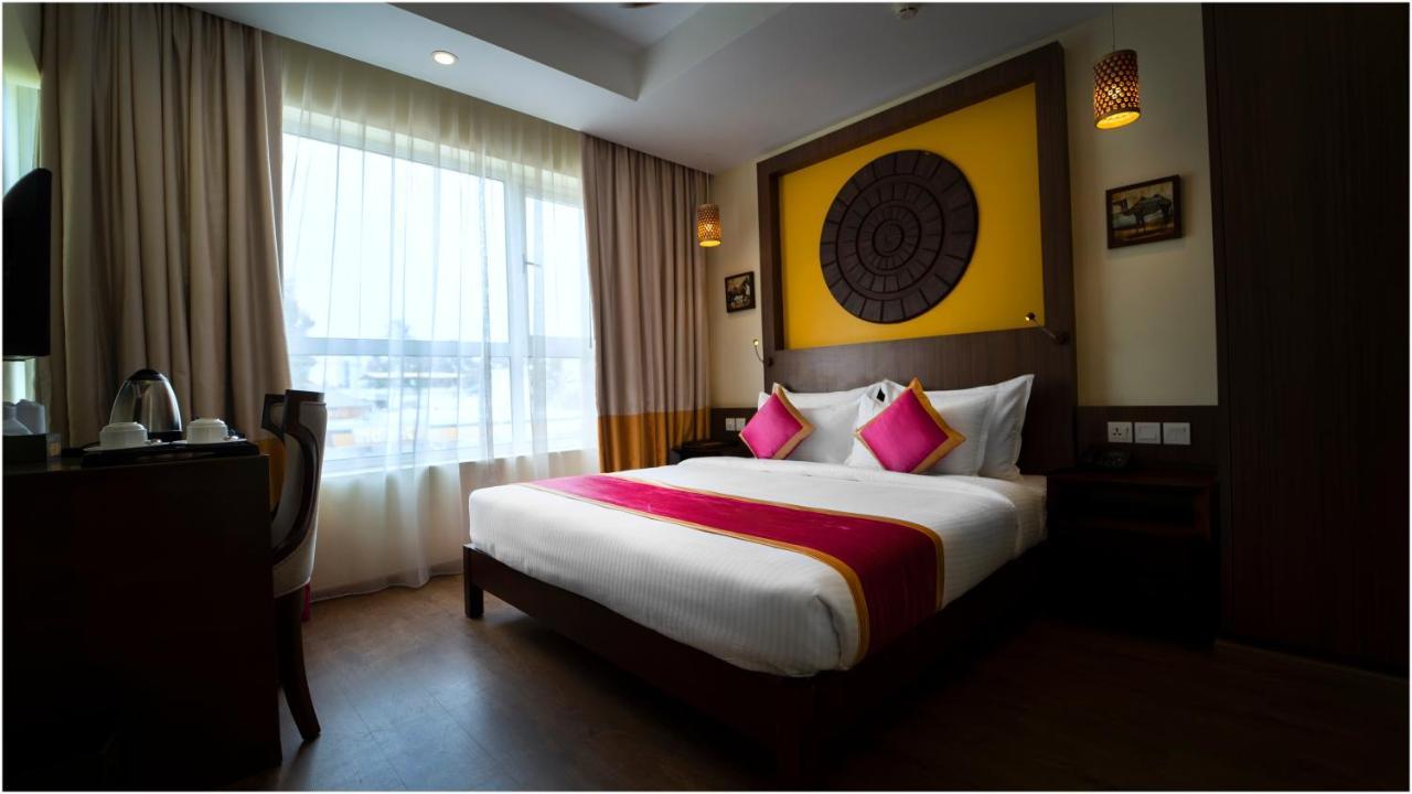 Vivin Luxury Suites Thiruvananthapuram Zewnętrze zdjęcie