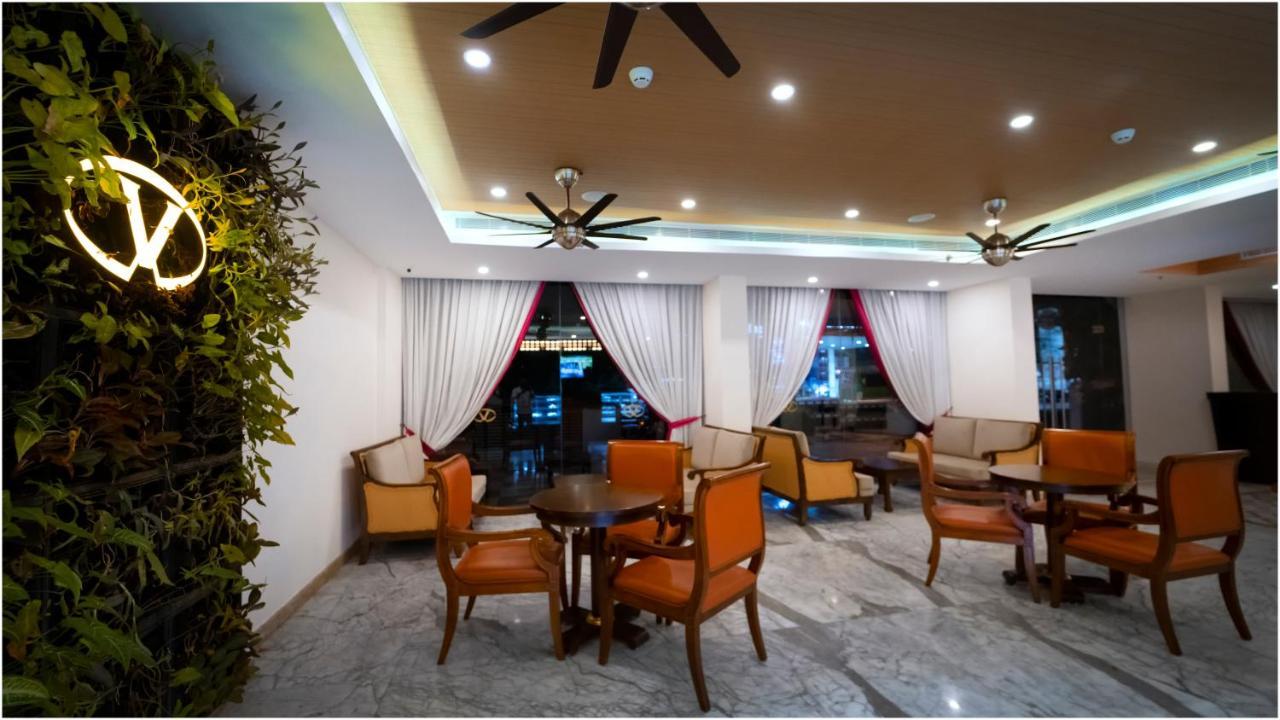 Vivin Luxury Suites Thiruvananthapuram Zewnętrze zdjęcie